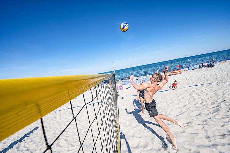 Beachvolleyball am Strand von Mönchgut